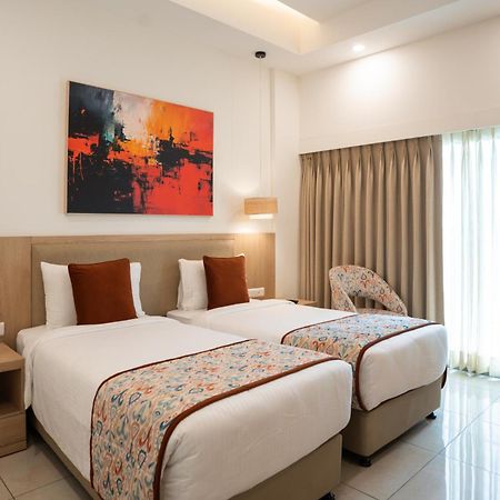 Ar Suites Klj Square Gurgaon Ngoại thất bức ảnh