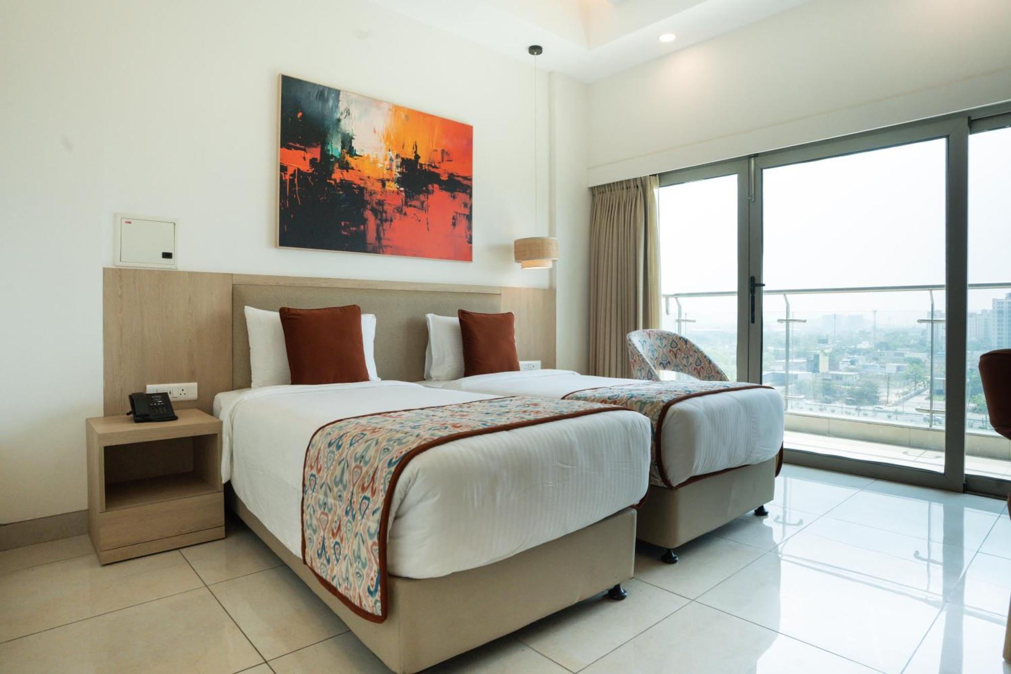 Ar Suites Klj Square Gurgaon Ngoại thất bức ảnh