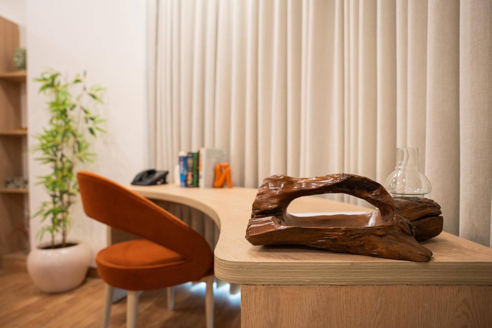 Ar Suites Klj Square Gurgaon Ngoại thất bức ảnh