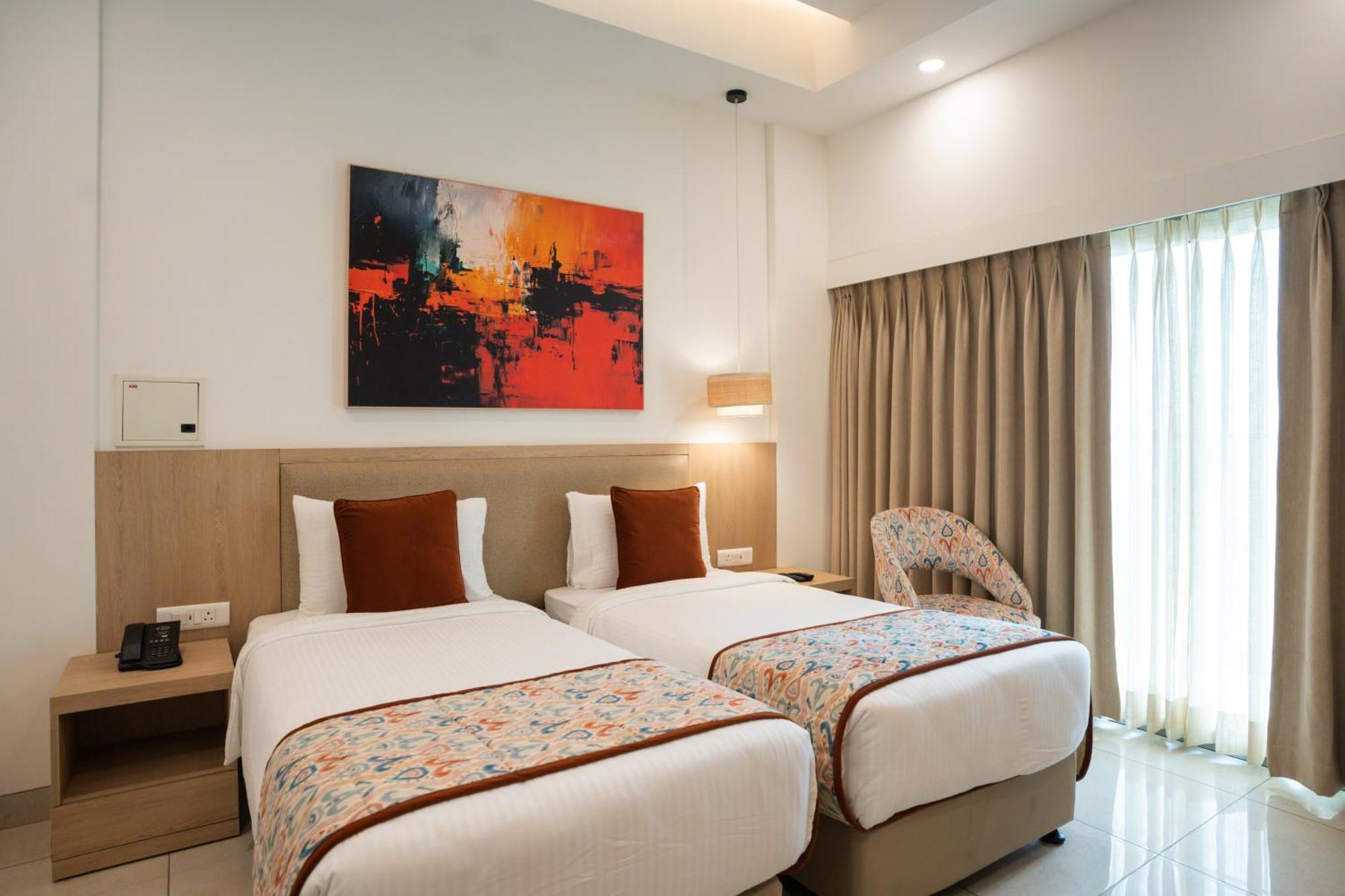 Ar Suites Klj Square Gurgaon Ngoại thất bức ảnh