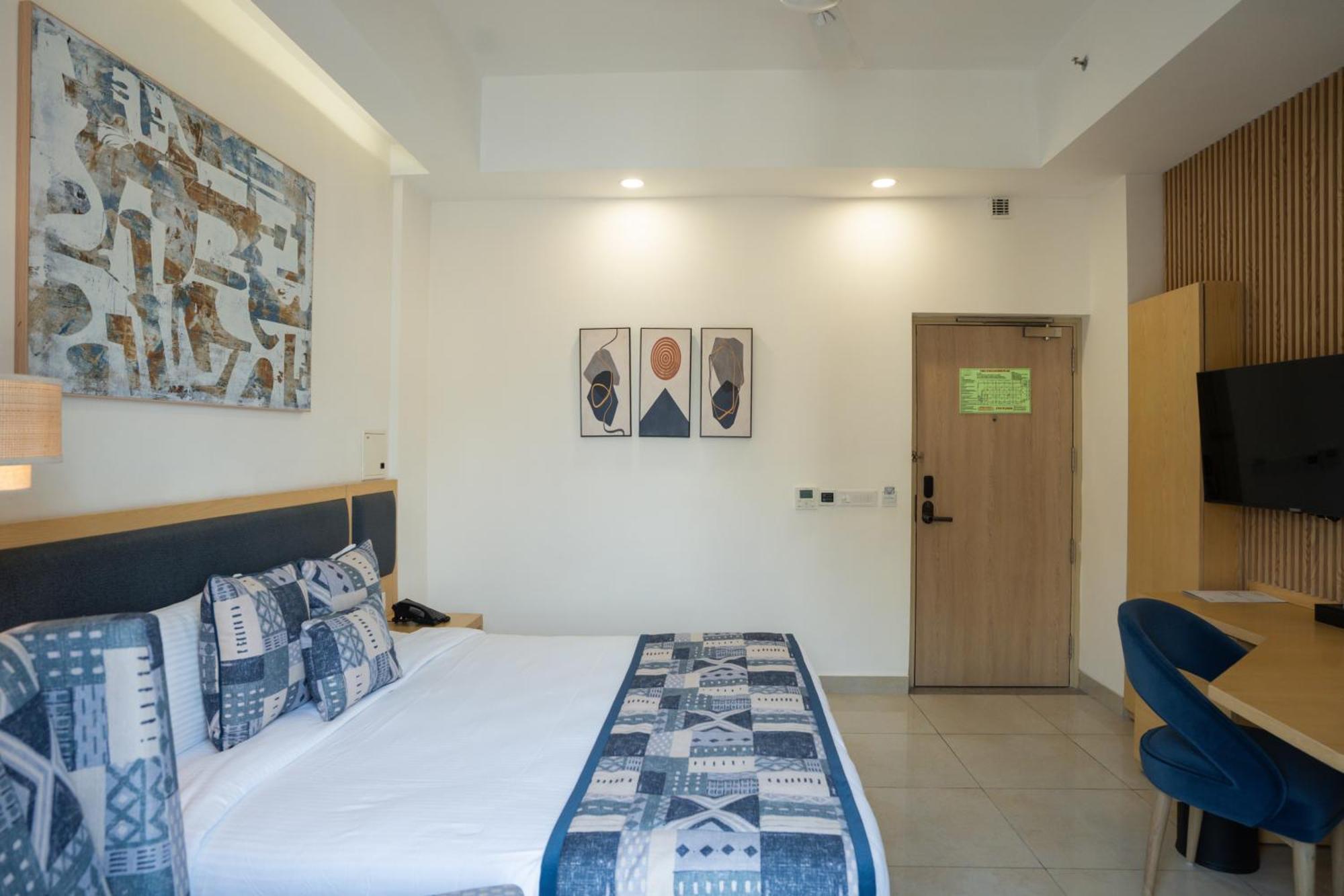 Ar Suites Klj Square Gurgaon Ngoại thất bức ảnh