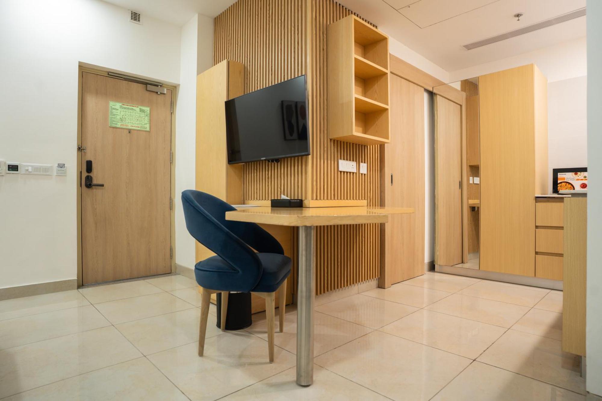 Ar Suites Klj Square Gurgaon Ngoại thất bức ảnh